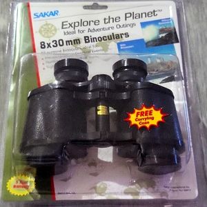 Sakar Binoculars 8X30 Field 7.5 394ft At 1000 Yds.